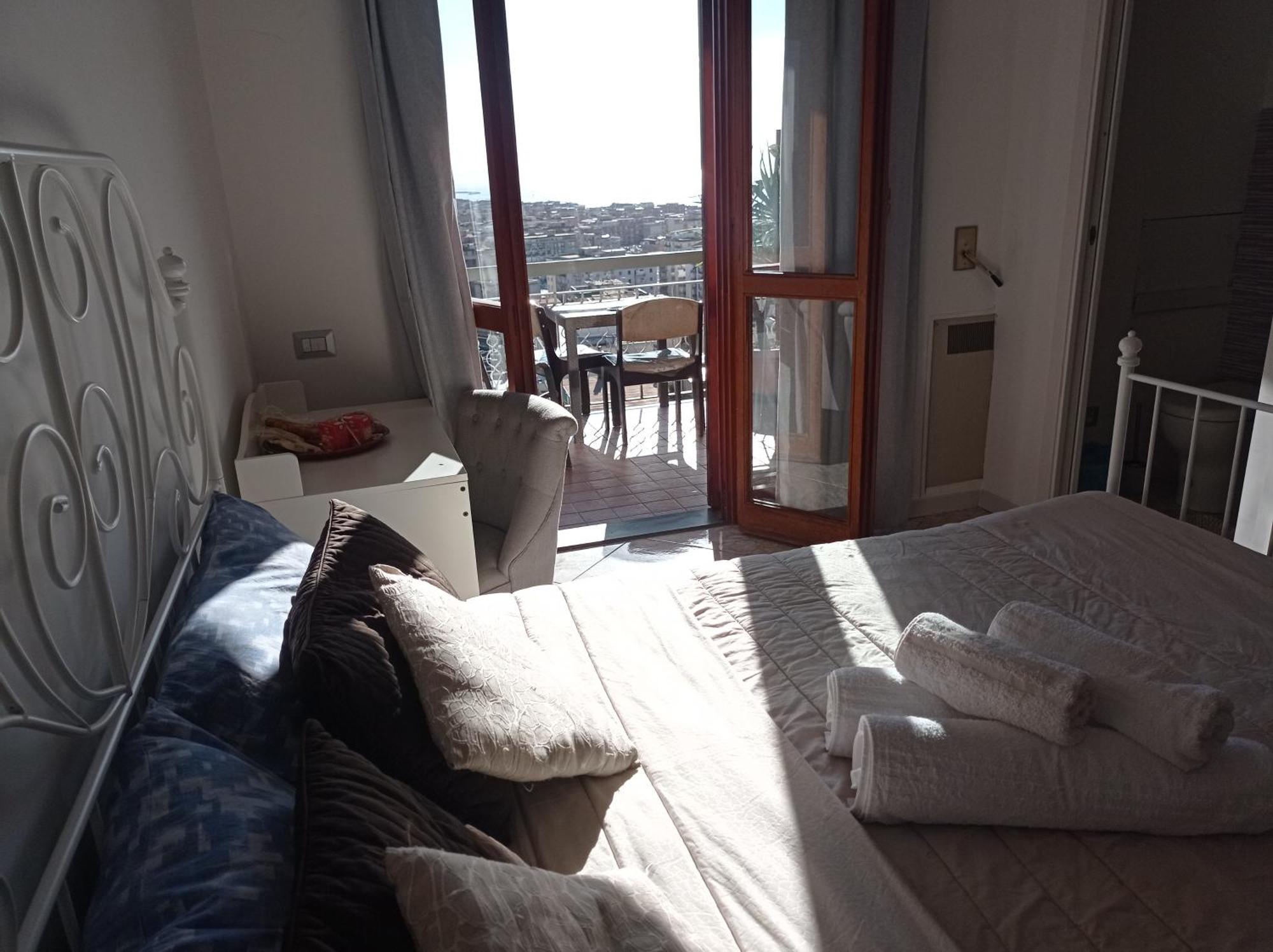 Le Ginestre Acomodação com café da manhã Salerno Quarto foto